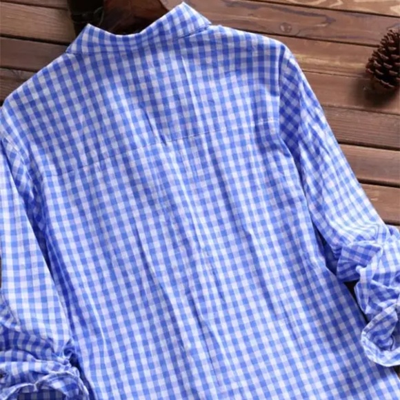 Plaid Button-Up Blouse - Picture 3 of 4